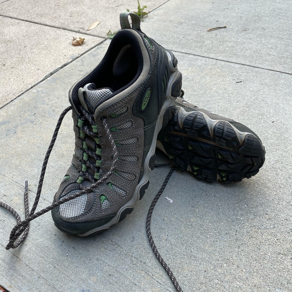 Oboz Women's Sawtooth Low Shoe 9.5, Clover